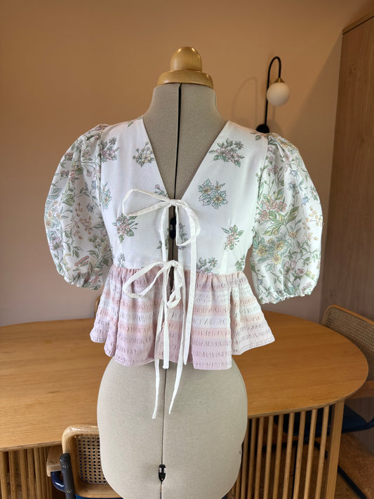 SAMPLE SALE 70% Off - Pink Floral Tie Front Top Size 1 (UK 6-8)