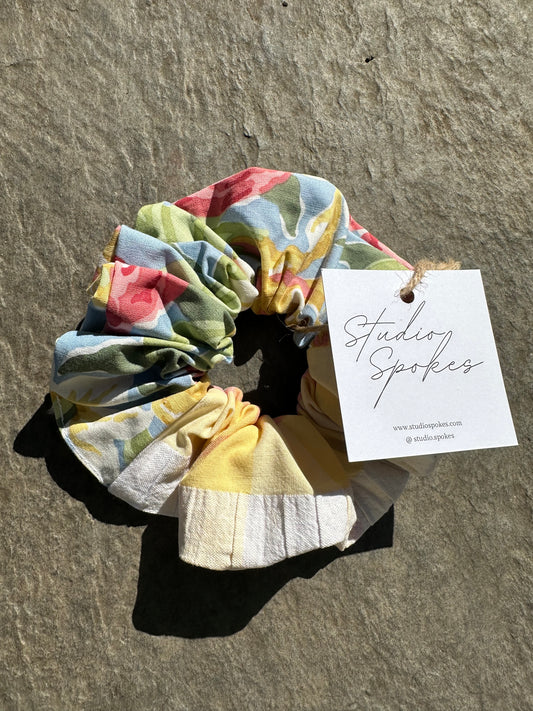 Vintage Floral Check Scrunchie