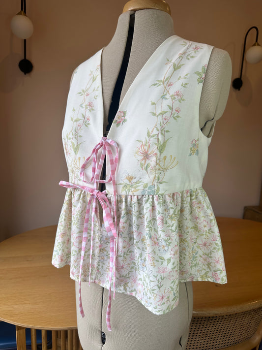 SAMPLE SALE 50% Off - Pink Green Floral Sleeveless Tie Front Top Size 2 (UK 10-12)