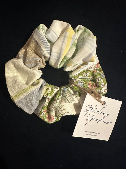 SAMPLE SALE 50% Off - Floral and Check Scrunchie