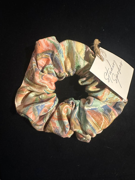 SAMPLE SALE 50% Off - Abstract Floral Scrunchie