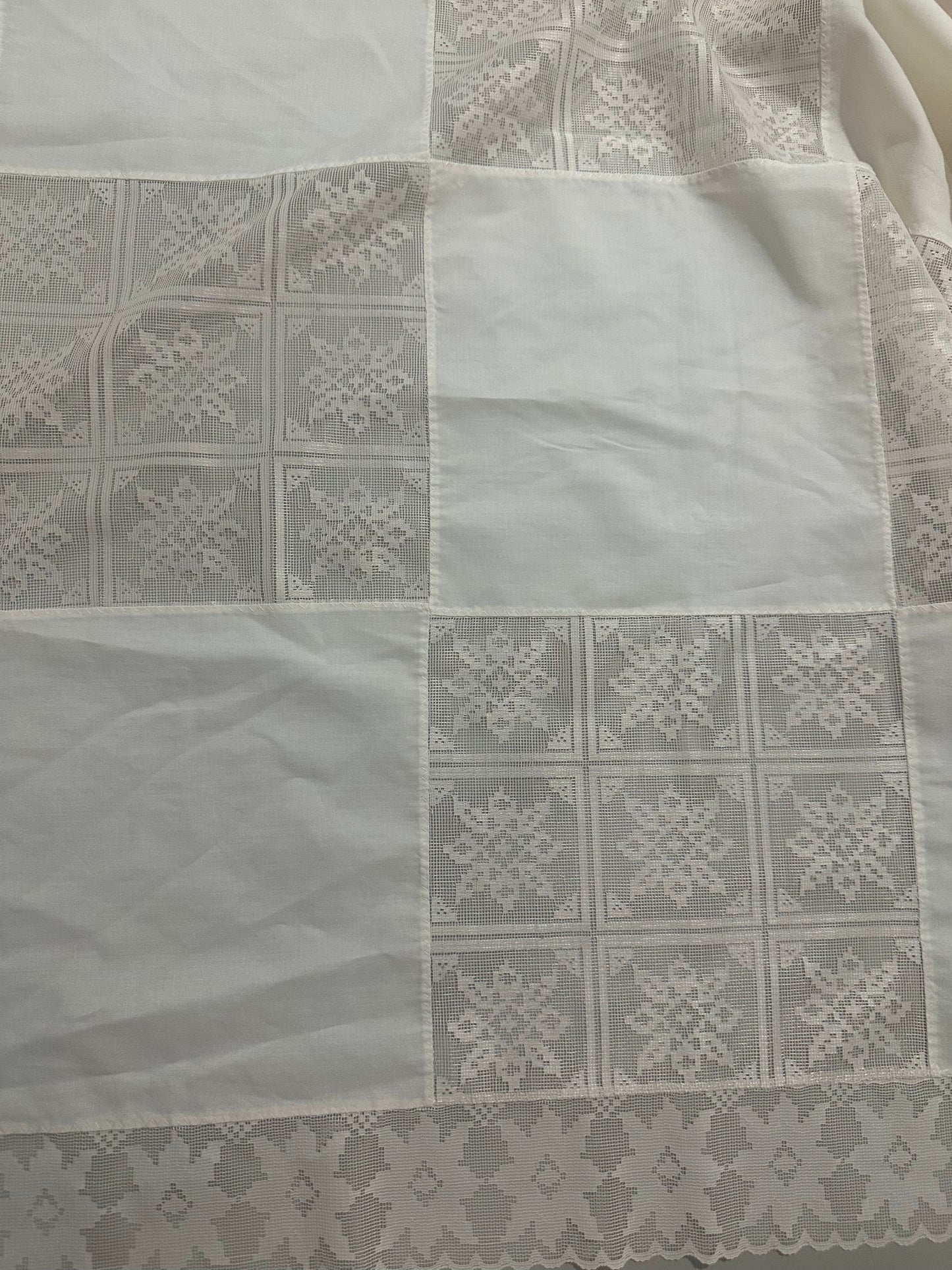 Tie Side Cami | Lace Tablecloth