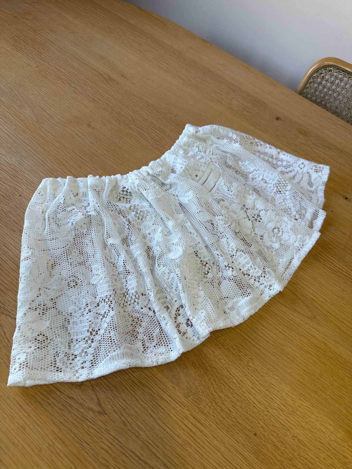 Vintage Lace Mini Skirt Size 1 (UK 6-8)